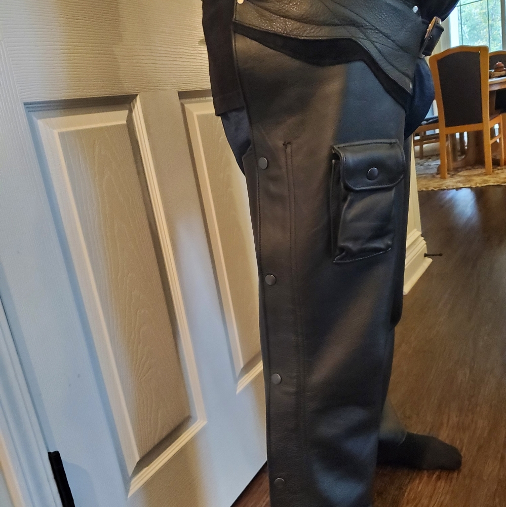 Motorcycle Chaps - Picture 6 of 13